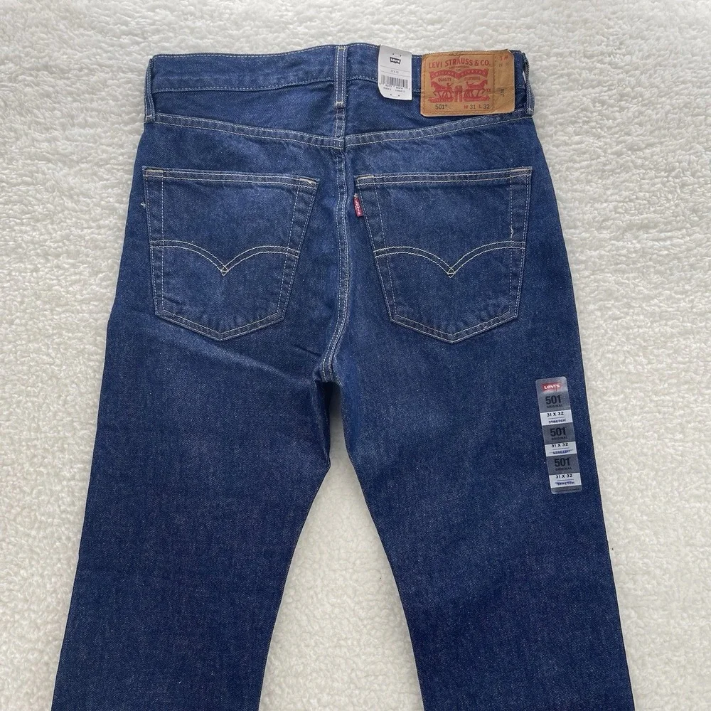 Levis 501 Jeans Mens 31x32 Blue Original Straight Button Fly Denim Grunge New